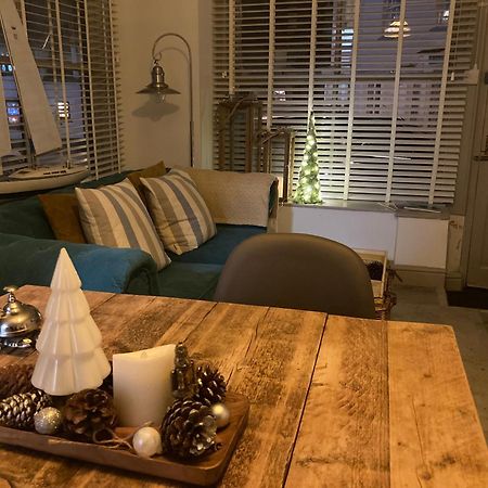 "Prospect House" - Two Private Apartments In This 17Th Century Cottage - Apartment 2 Has A Kids Cabin Bunk Room - Book Both Apartments For One Large House With Connecting Door In Lobby - Public Parking Outside لوي المظهر الخارجي الصورة